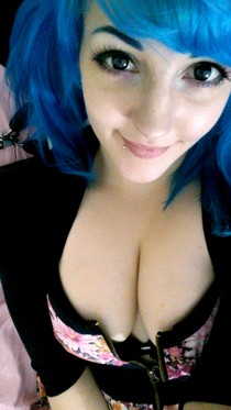 Young babe Stalfra from
